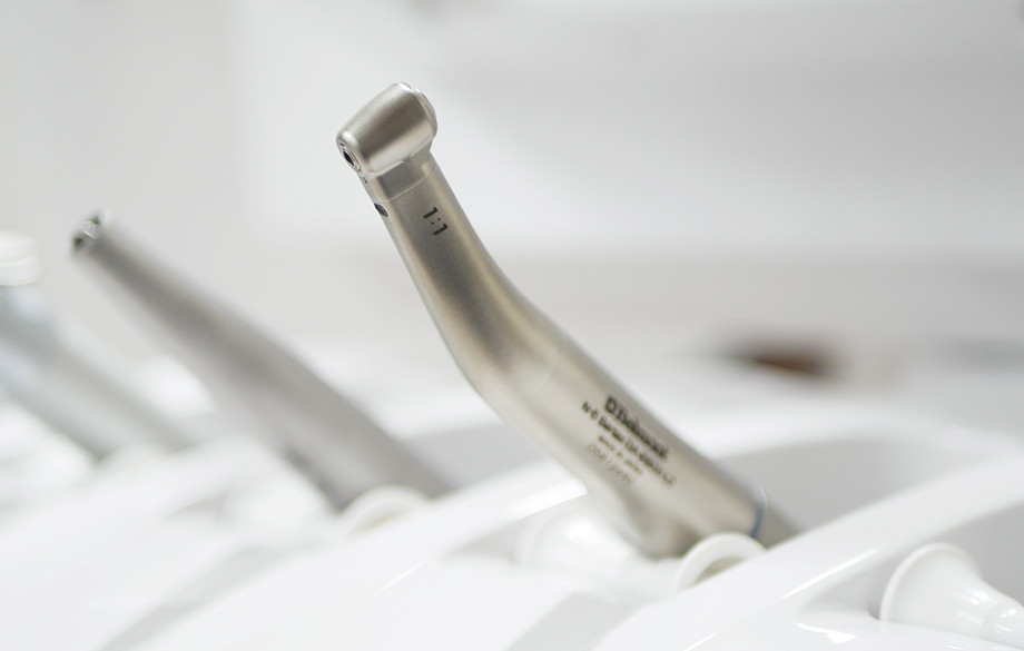 新しい知識や設備を取り入れた治療